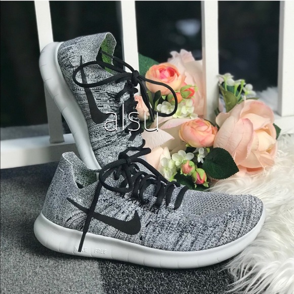 NWT Nike Free RN Flyknit 2017 B/W WMNS - Picture 2 of 8